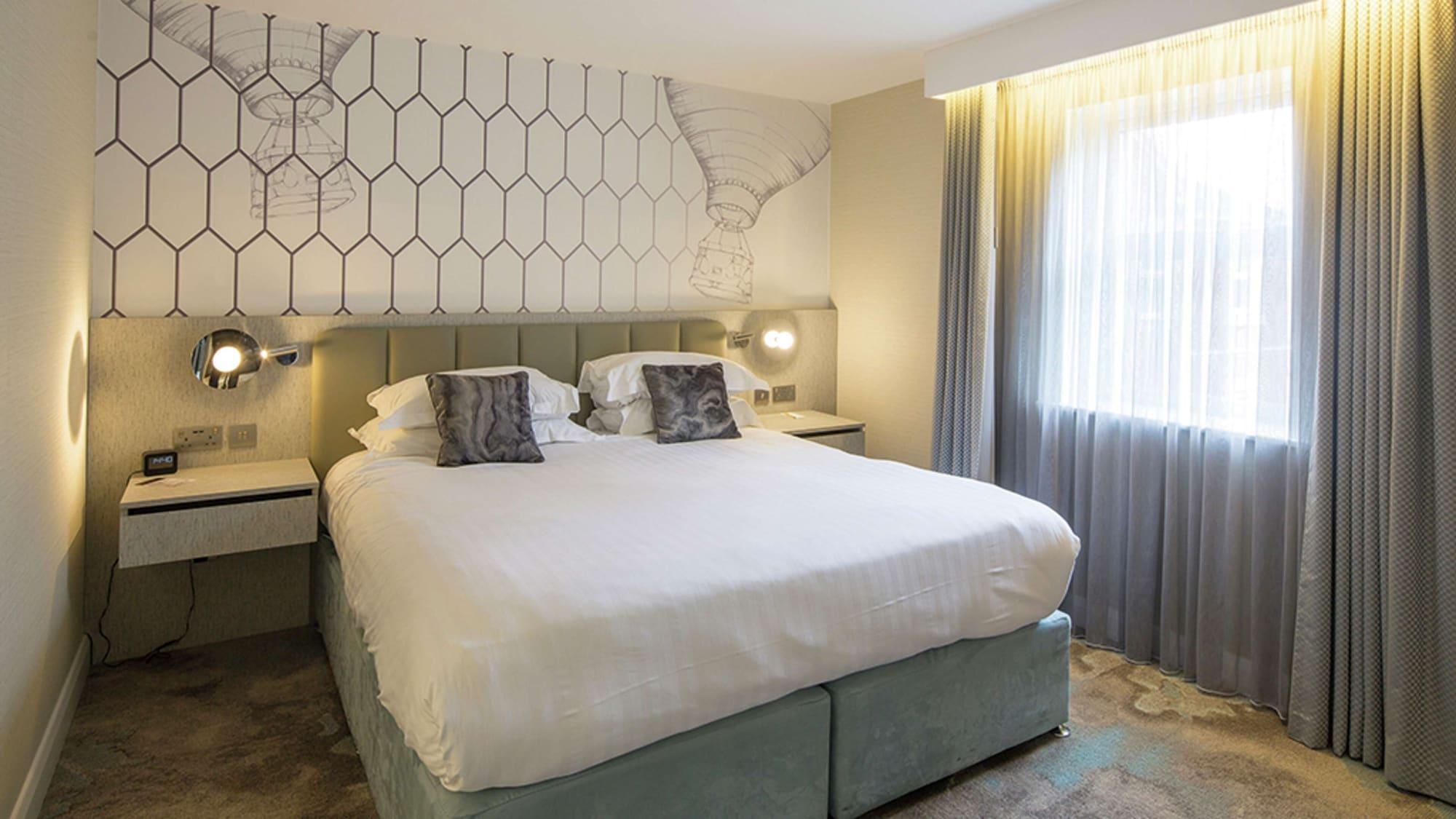 Doubletree By Hilton Chester Esterno foto