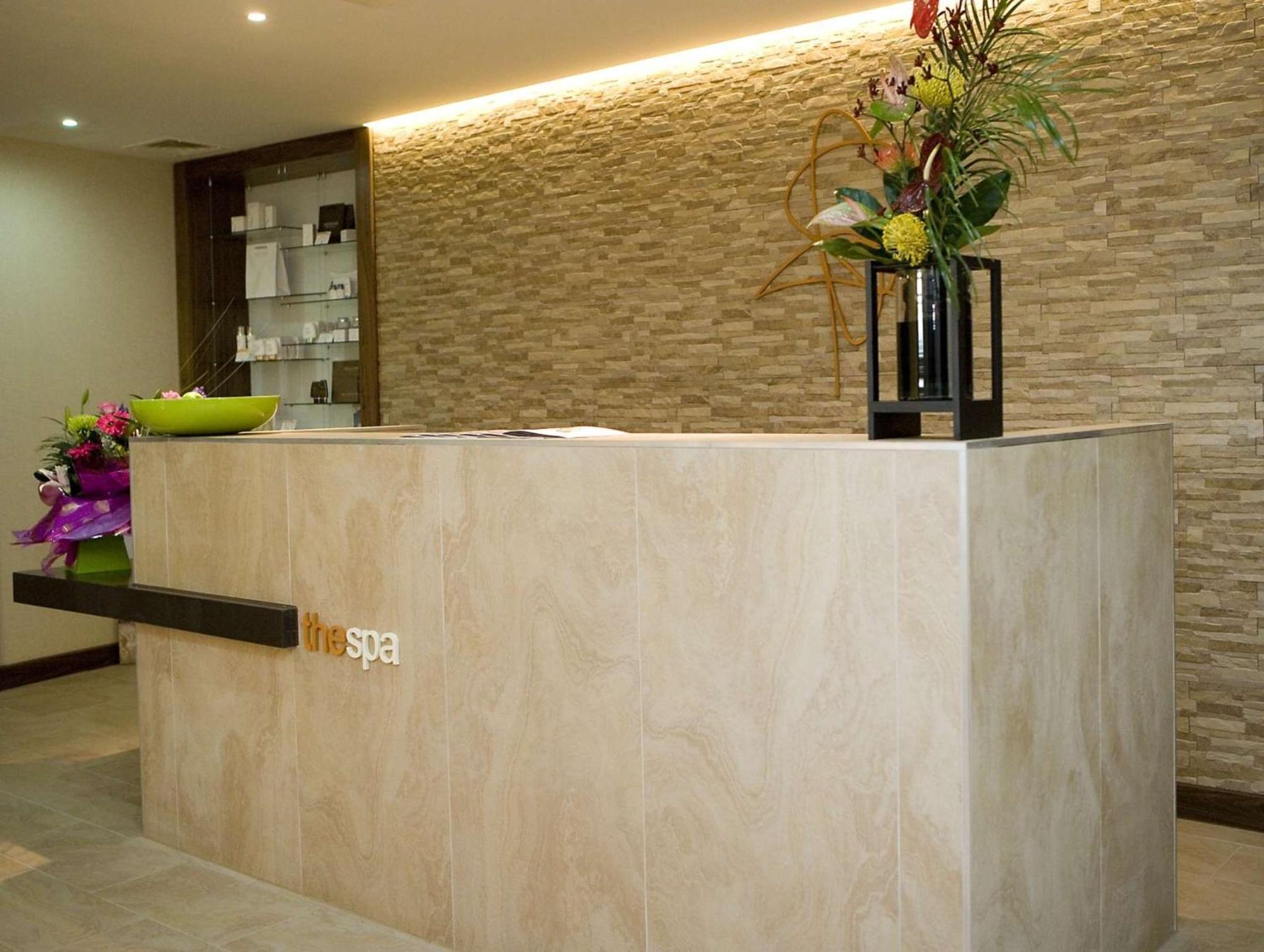 Doubletree By Hilton Chester Esterno foto